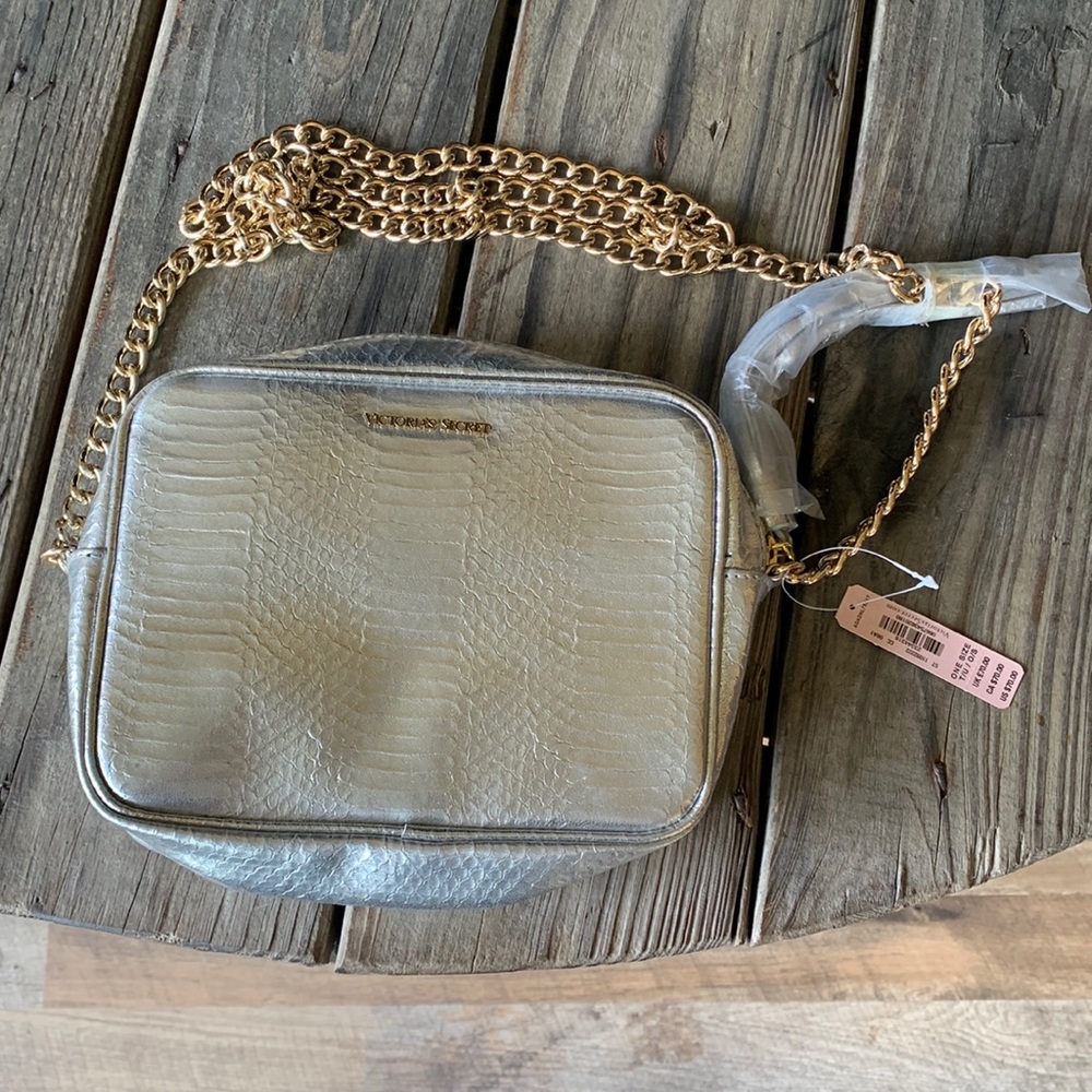 NWT Victoria’s Secret Crossbody purse